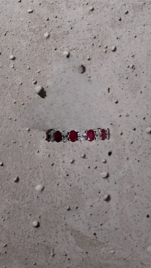 Oval Ring 1.5 Carats