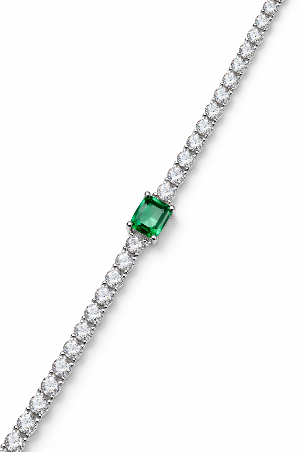 Lab Grown Round Tennis Bracelet with Lab Emerald Stone 5.40 Carats