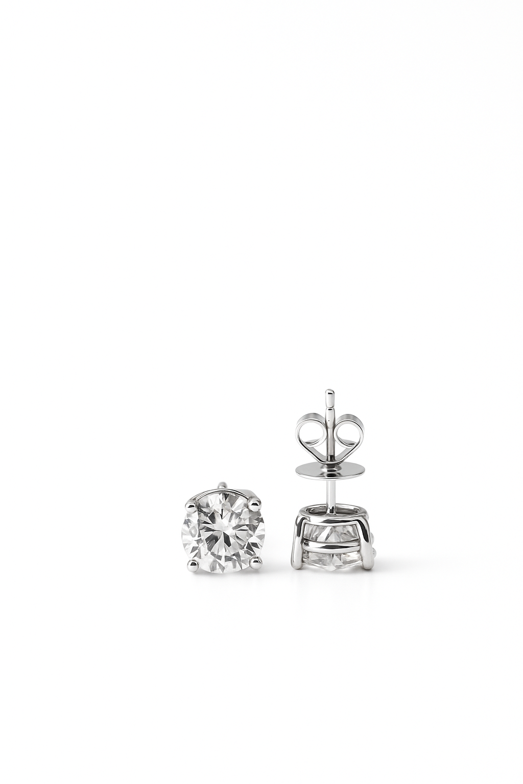 ROUND STUDS 3.0 CARATS