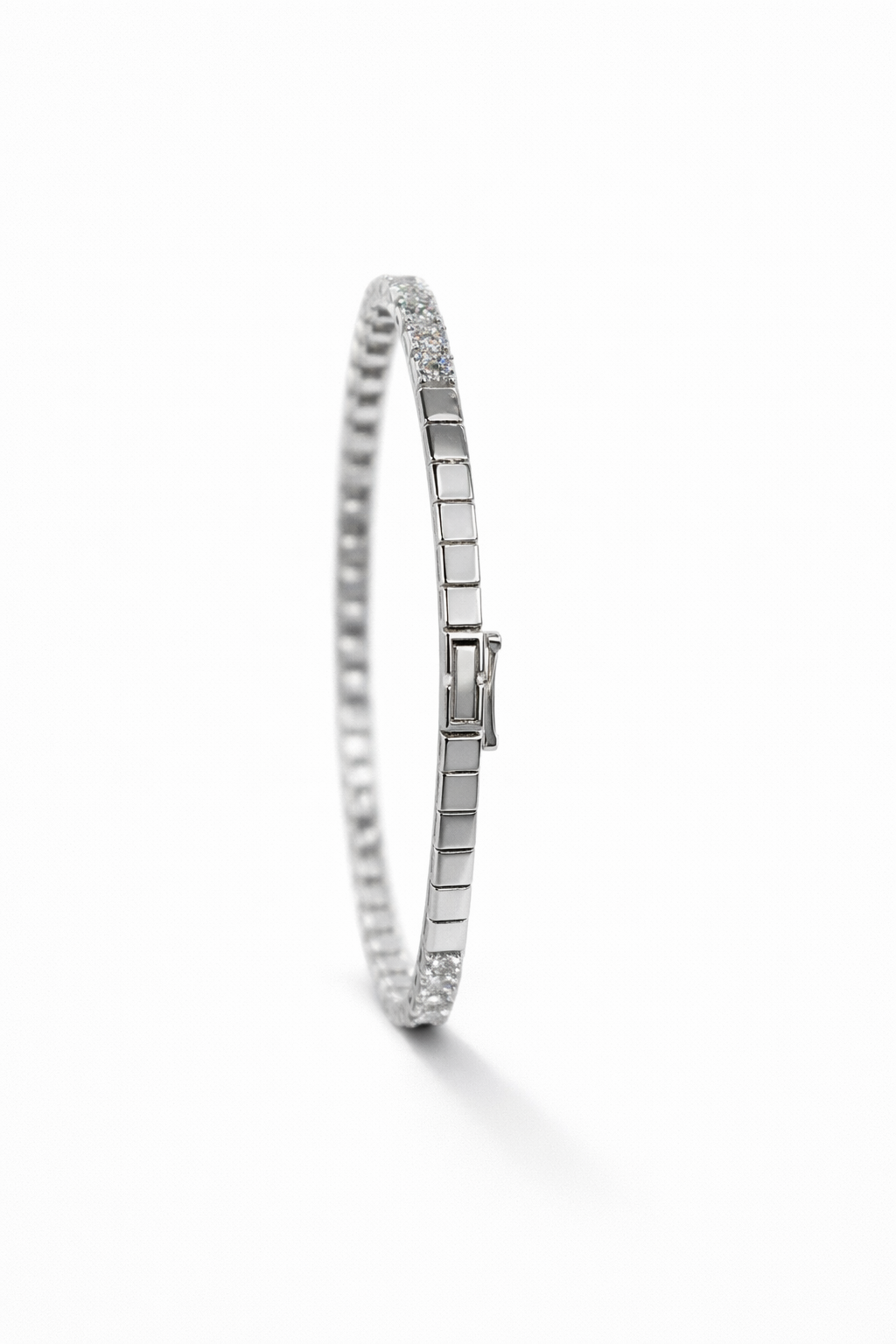 Lab Grown Bangle 5.0 carats
