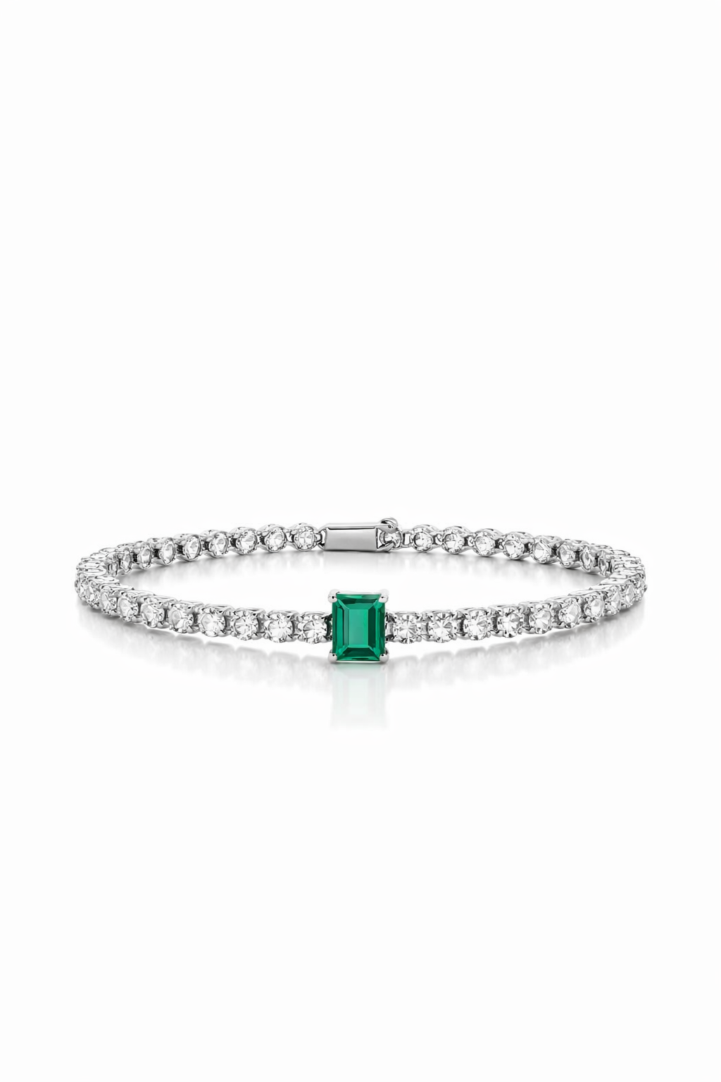 Lab Grown Round Tennis Bracelet with Lab Emerald Stone 5.40 Carats