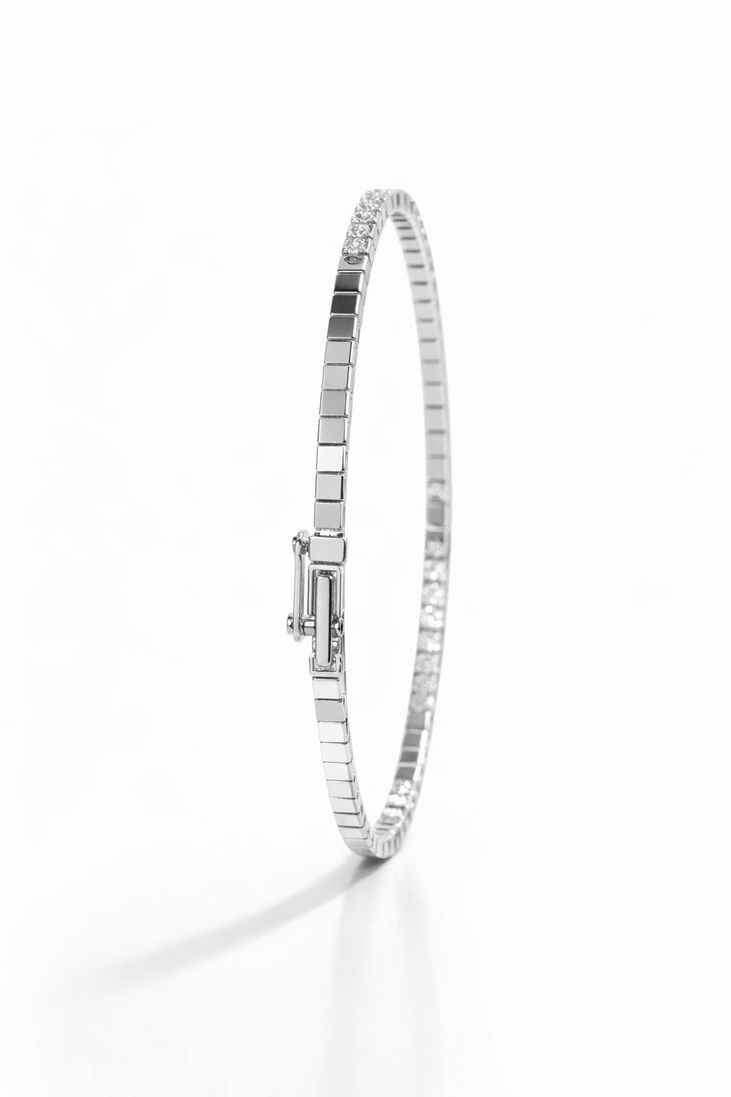 Lab Grown Bangle 1.9 Carats