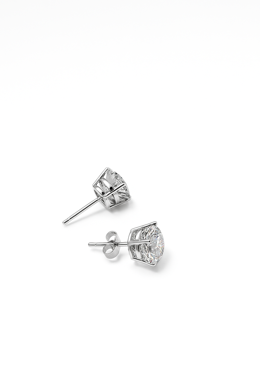 ROUND STUDS 2.5 CARATS