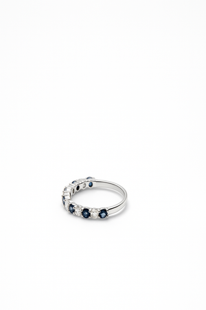 Oval Cut Lab Grown Ring and Natural Saphires