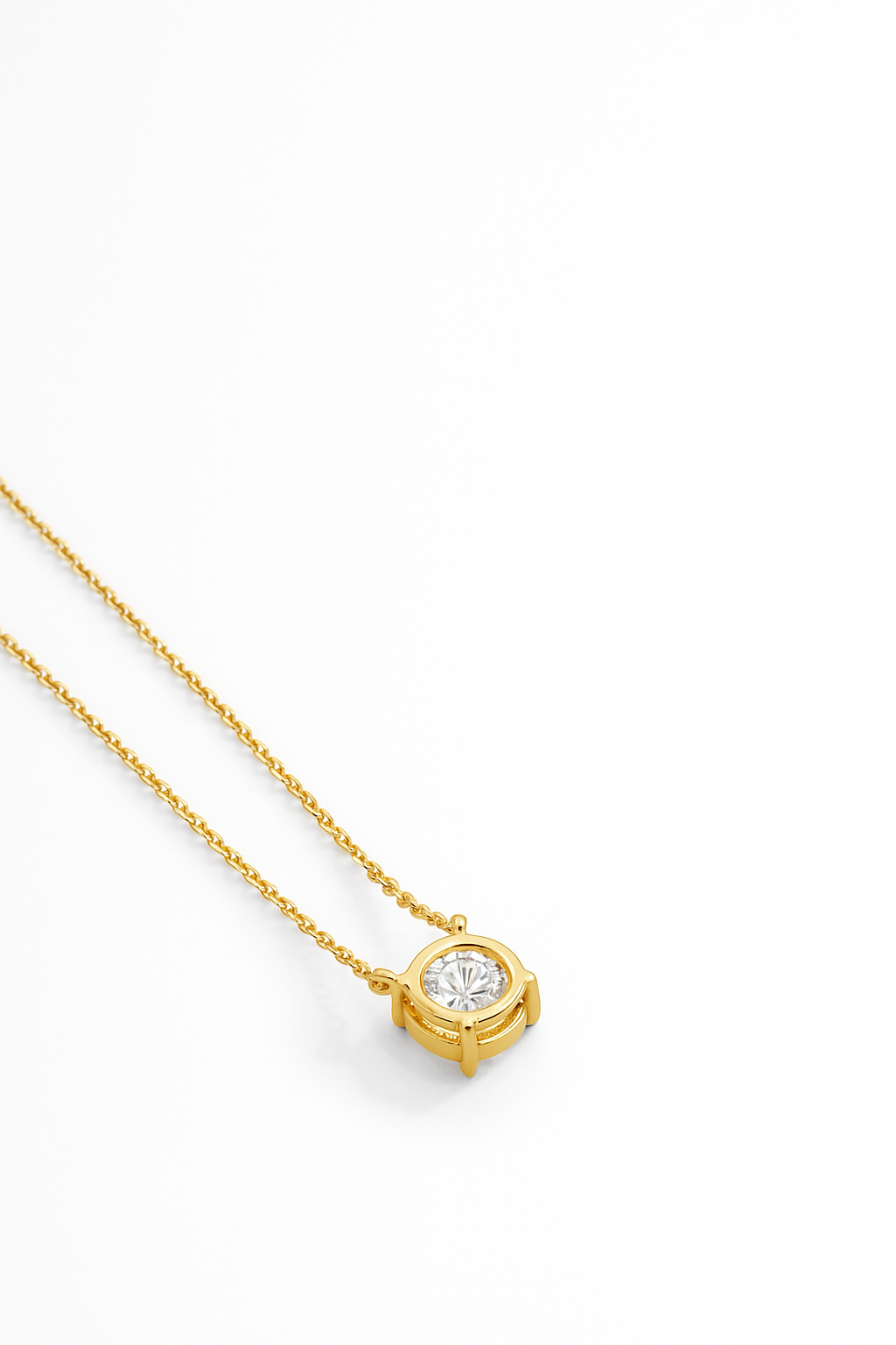 Lab Grown Solitary Necklace Round Shape 2.0 Carats